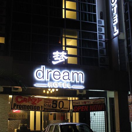 Dream Hotel Klang Kültér fotó