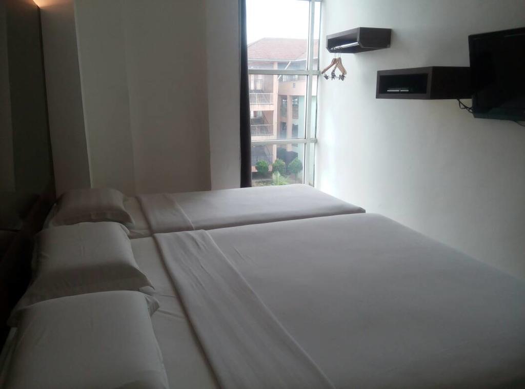 Dream Hotel Klang Kültér fotó